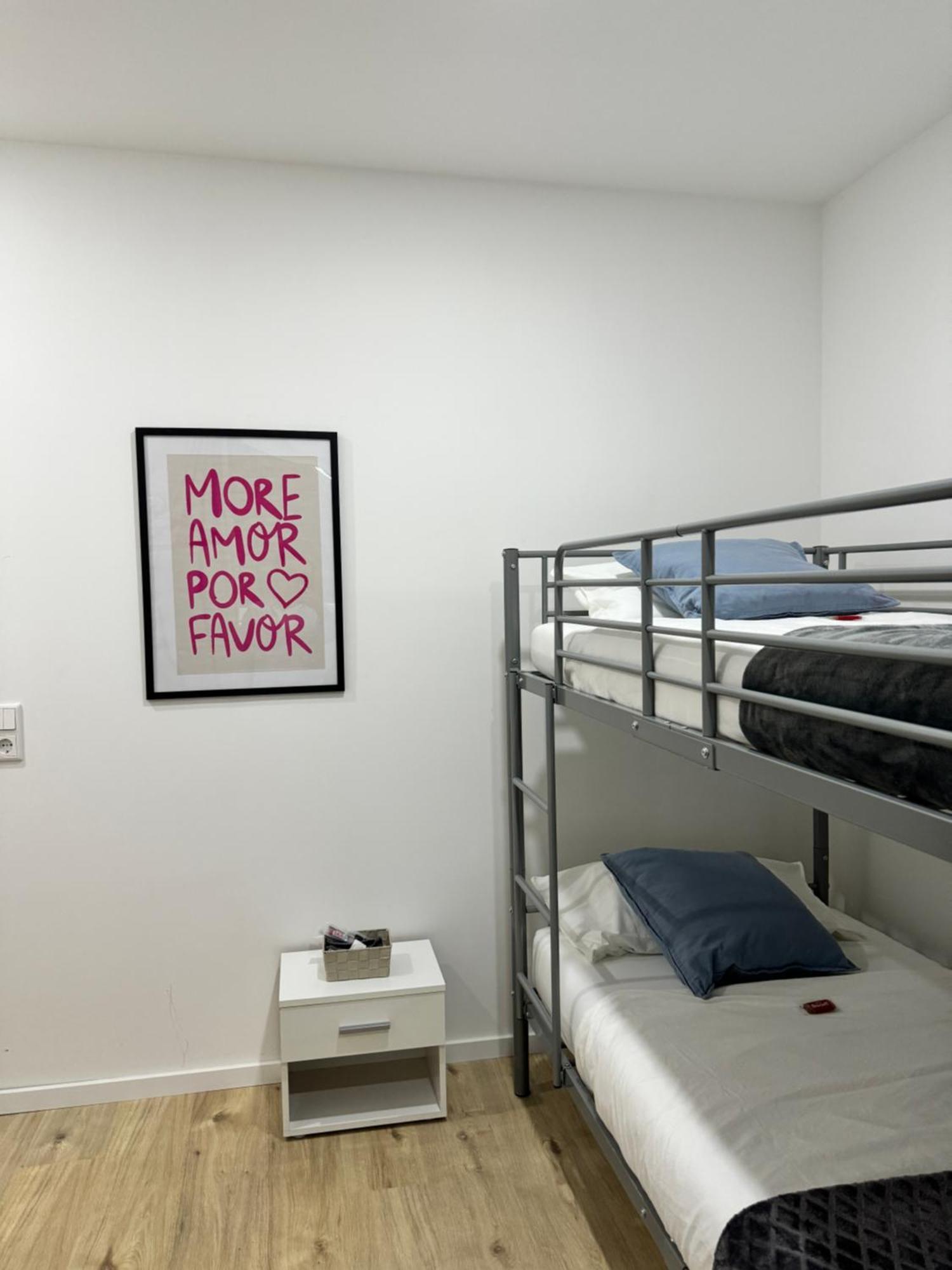 Heaven Homes - Privatzimmer Mit Bad Im Herzen Von Duesseldorf Exterior foto