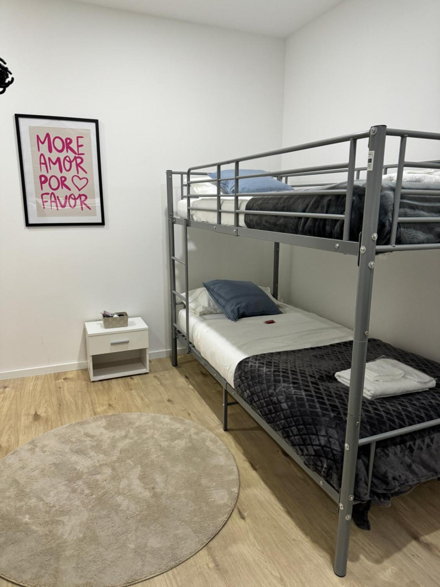 Heaven Homes - Privatzimmer Mit Bad Im Herzen Von Duesseldorf Exterior foto